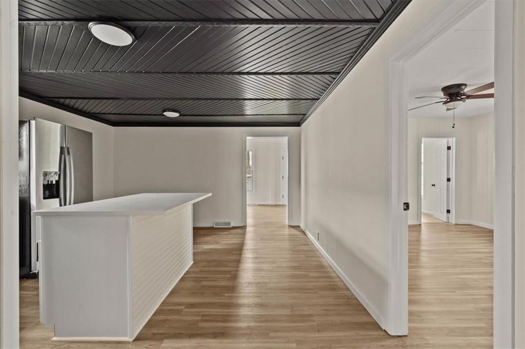 613 E Lexington Avenue — photo 9