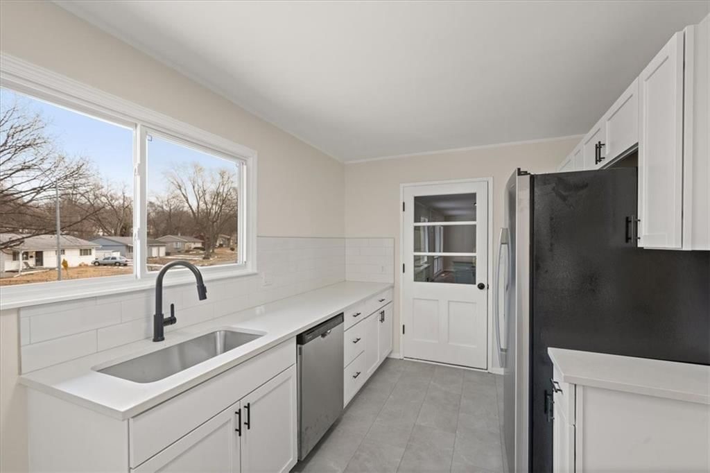 5010 Crisp Avenue — photo 8