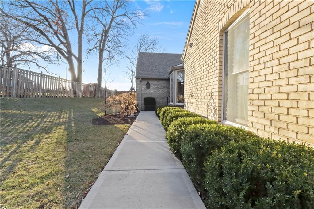 6330 Kennett Place — photo 3