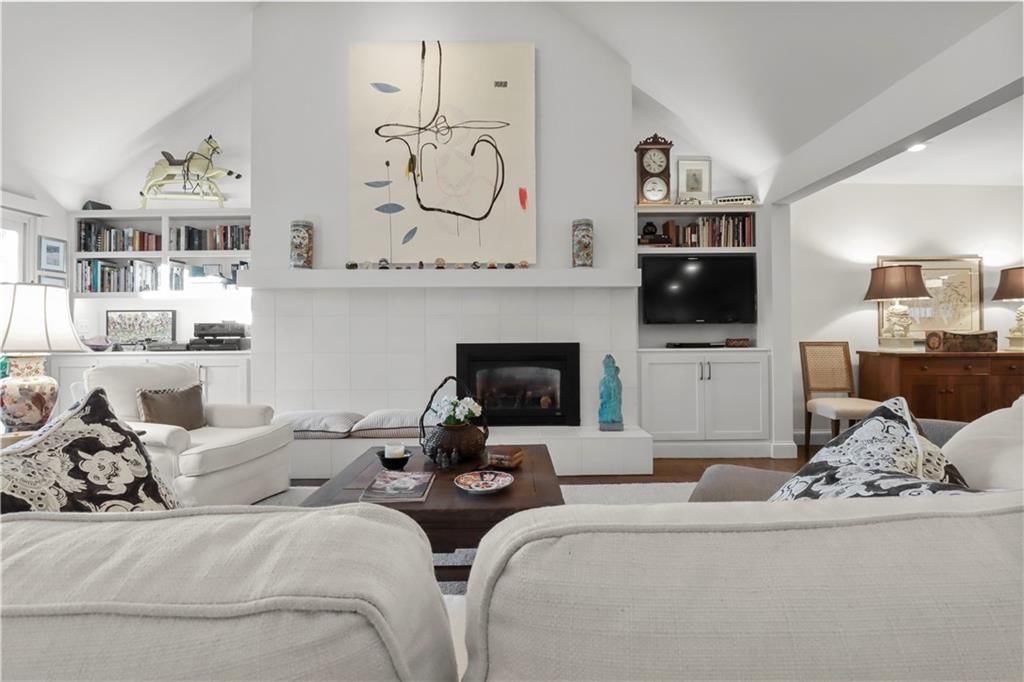 6330 Kennett Place — photo 6