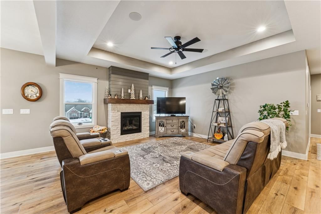909 Captain Merriman Drive — photo 3