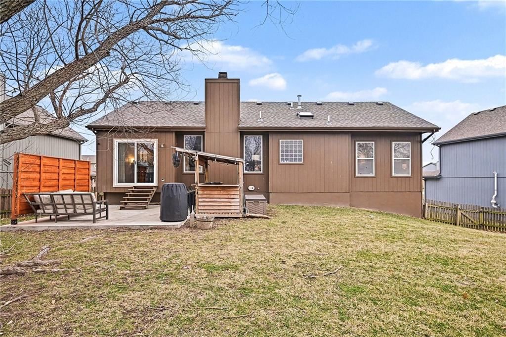 11243 N Madison Avenue — photo 26