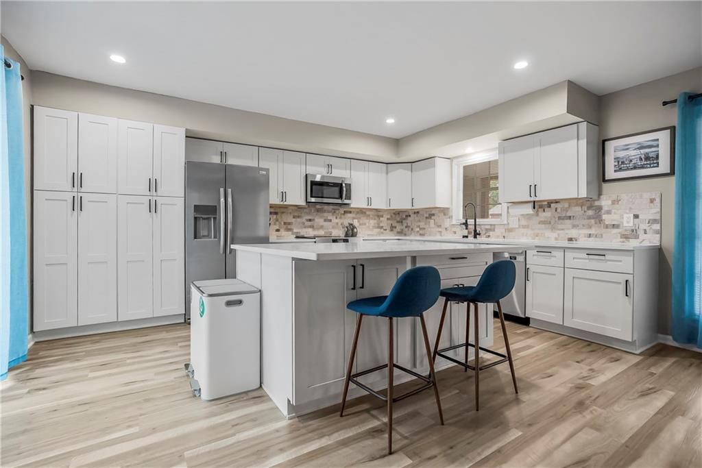 8641 Broadmoor Street — photo 14