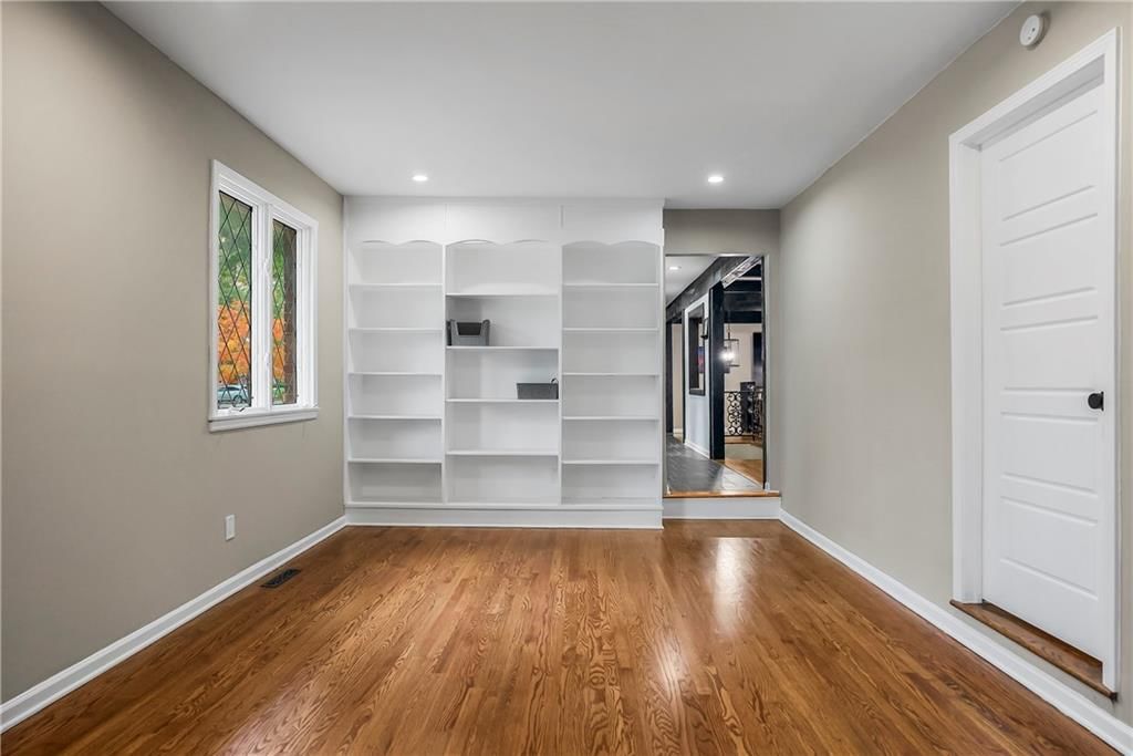 8641 Broadmoor Street — photo 25