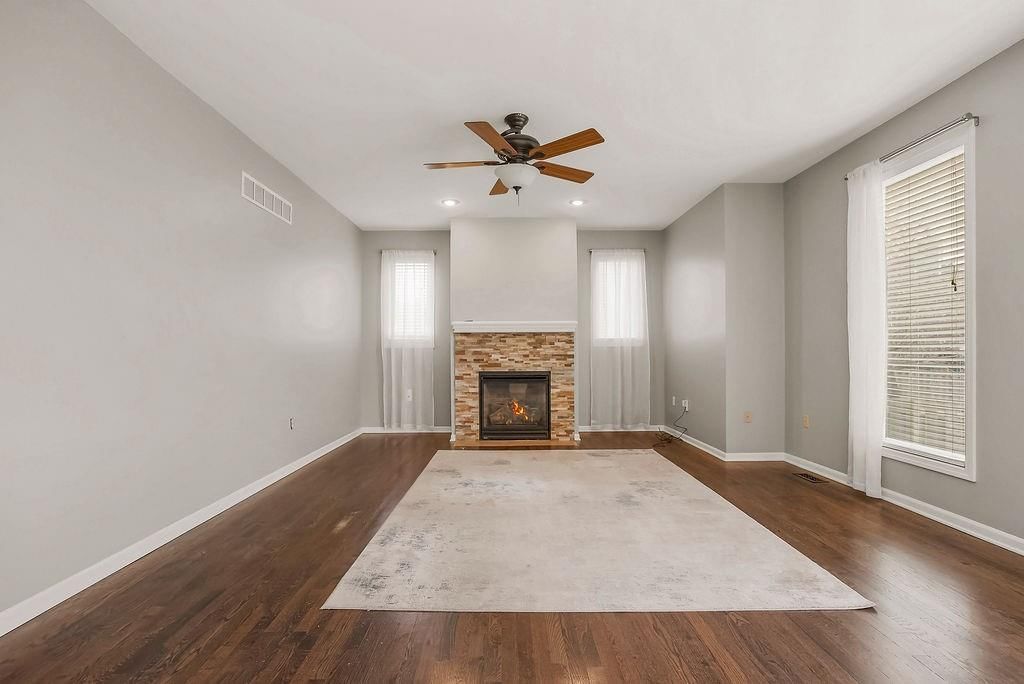 21703 W 57th Terrace — photo 4