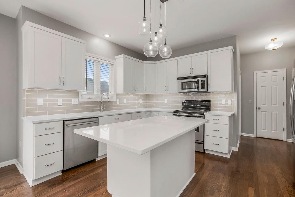 21703 W 57th Terrace — photo 11
