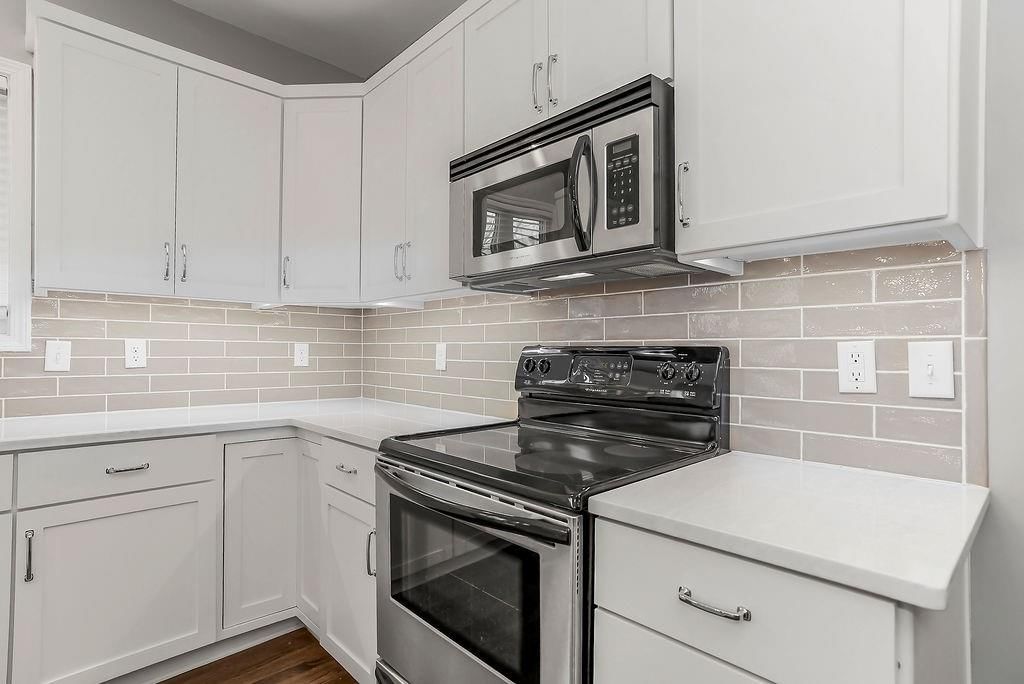 21703 W 57th Terrace — photo 13