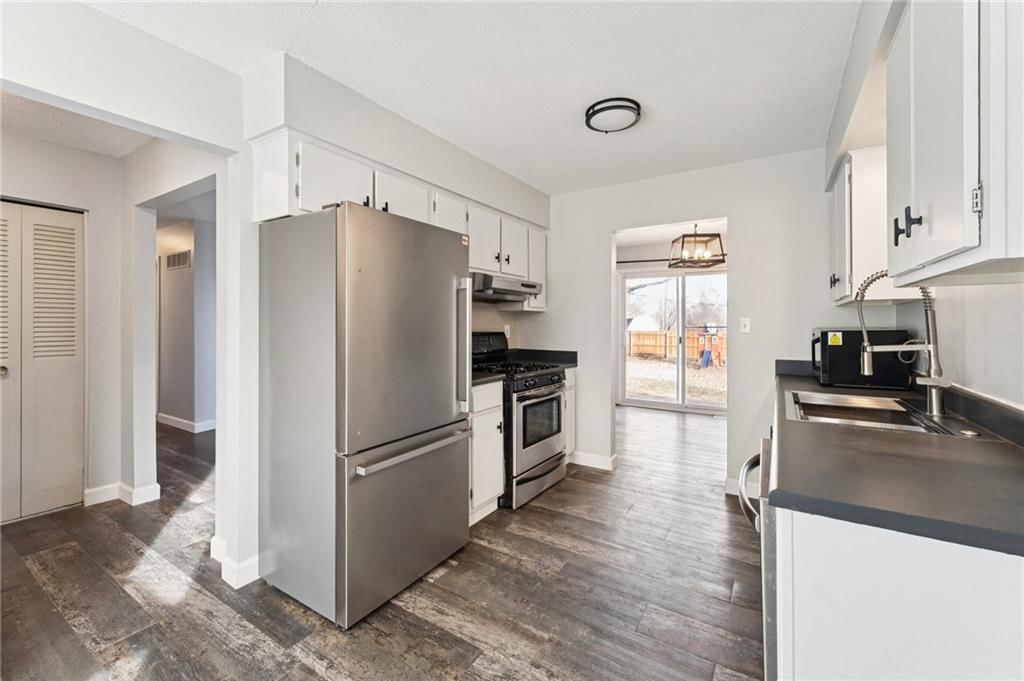 101 SE BRENTWOOD Drive — photo 11