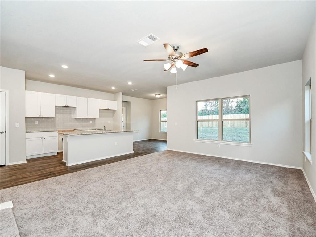 861 N Buckeye Street — photo 3