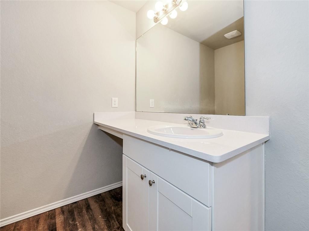 861 N Buckeye Street — photo 19
