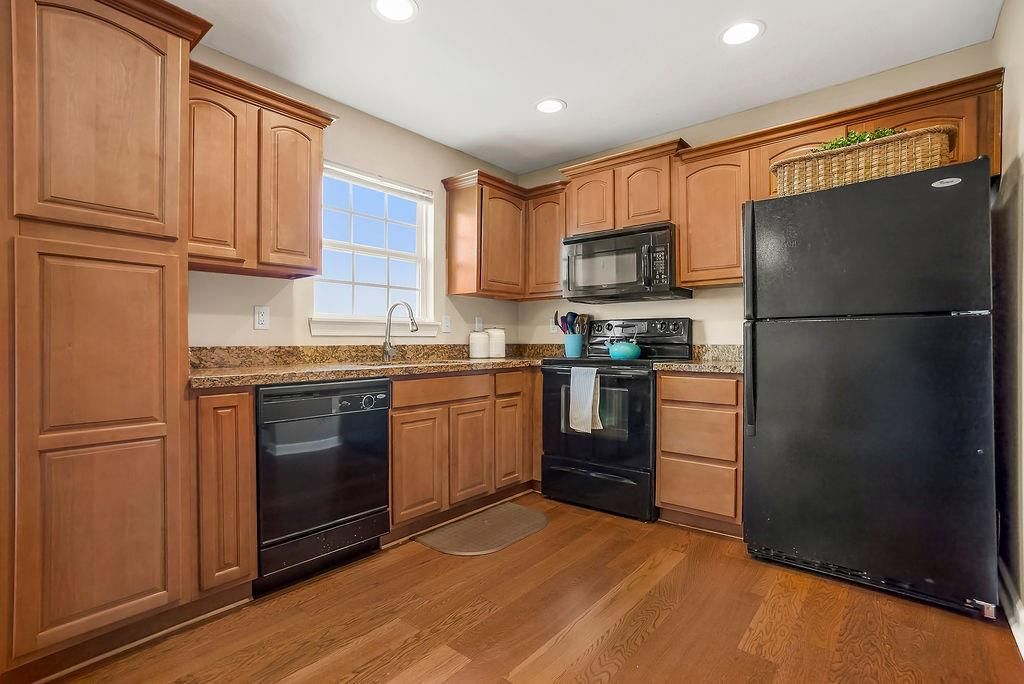 21009 Millridge Street — photo 11