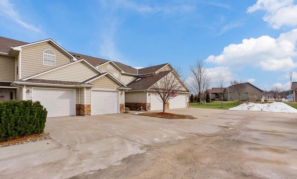21009 Millridge Street — photo 25