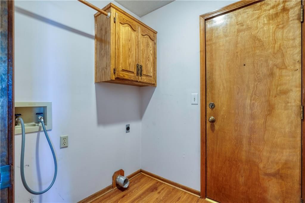 12201 Carter Street — photo 16