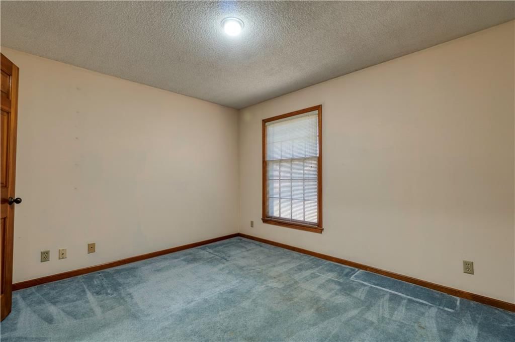 12201 Carter Street — photo 23