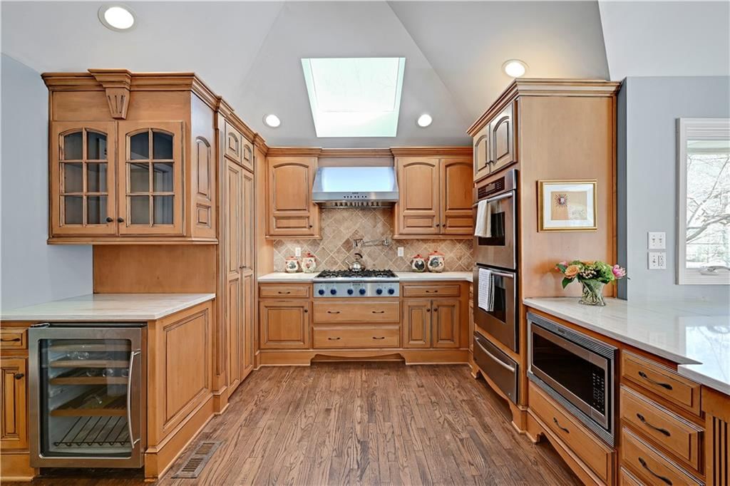 8601 Juniper Lane — photo 10
