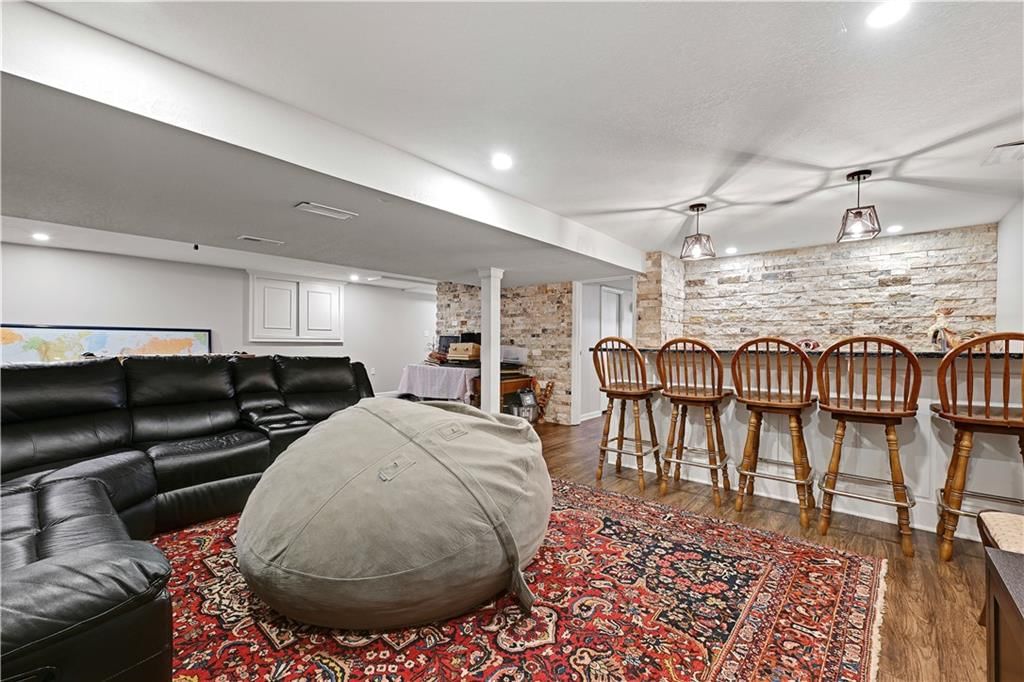 8601 Juniper Lane — photo 43
