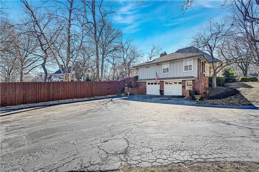 8601 Juniper Lane — photo 54