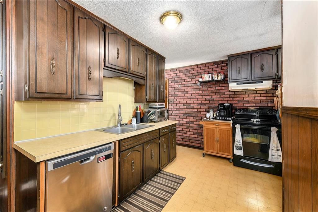 1300 Cherokee Street — photo 10