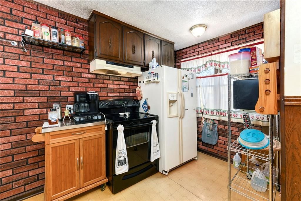 1300 Cherokee Street — photo 11