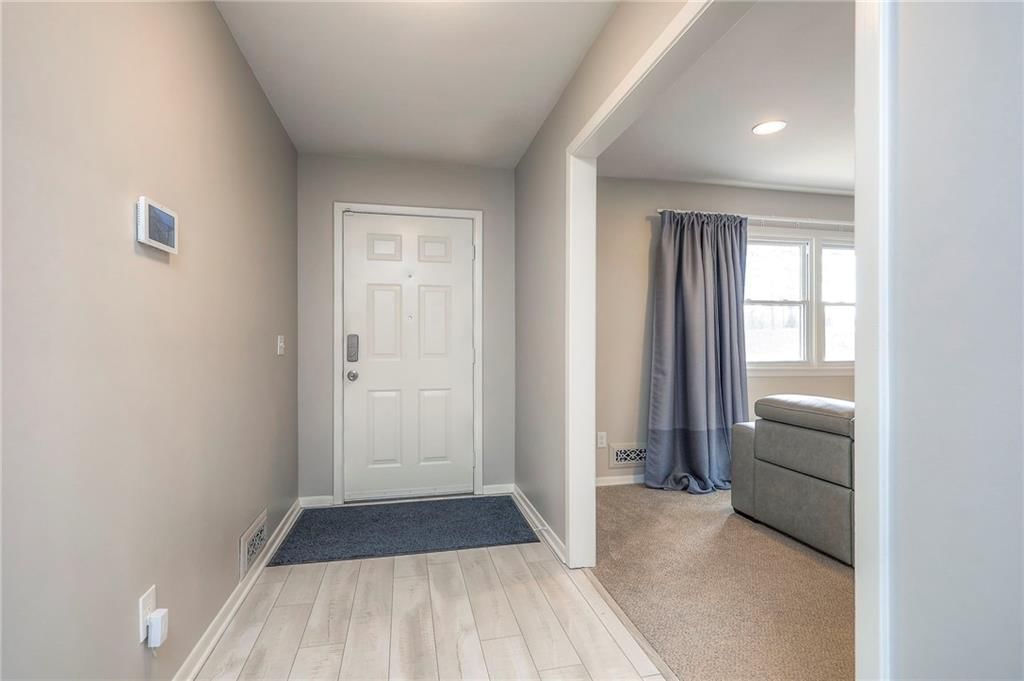 1208 E Red Bridge Road — photo 5