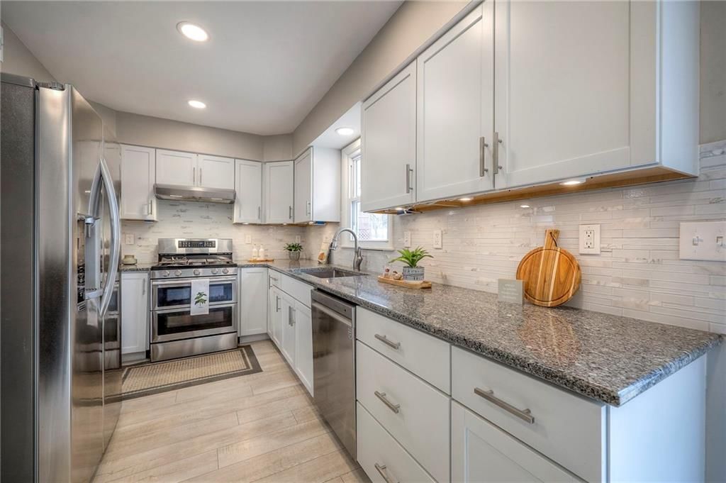 1208 E Red Bridge Road — photo 15