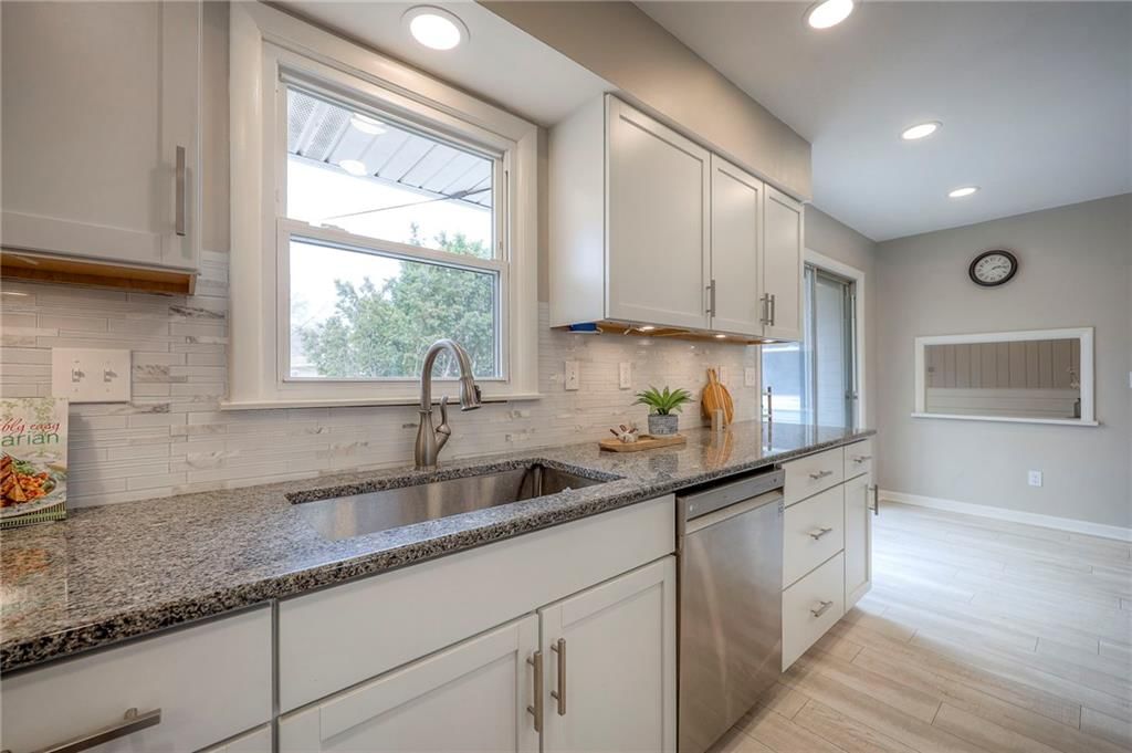 1208 E Red Bridge Road — photo 17