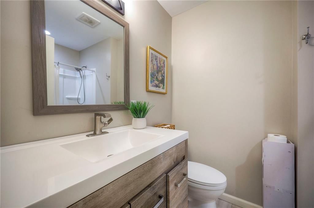 1208 E Red Bridge Road — photo 23