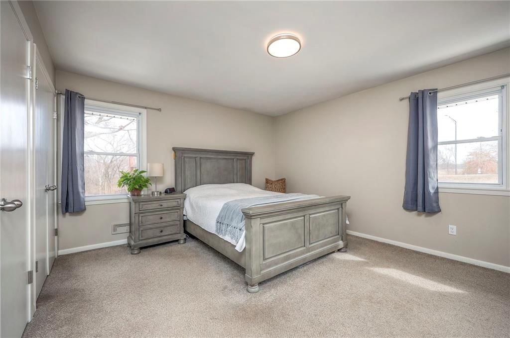 1208 E Red Bridge Road — photo 26