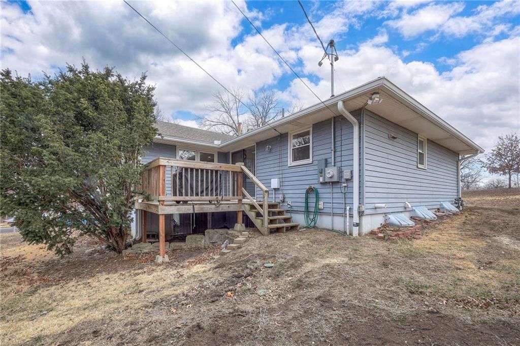 1208 E Red Bridge Road — photo 37