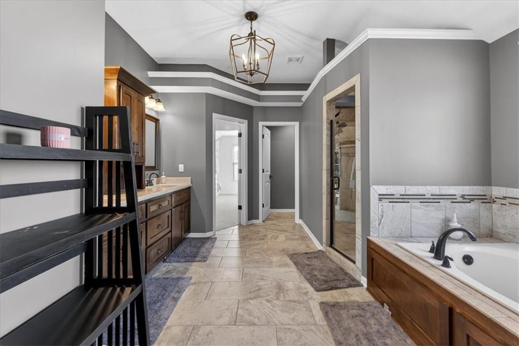 4508 NW Montebella Drive — photo 56