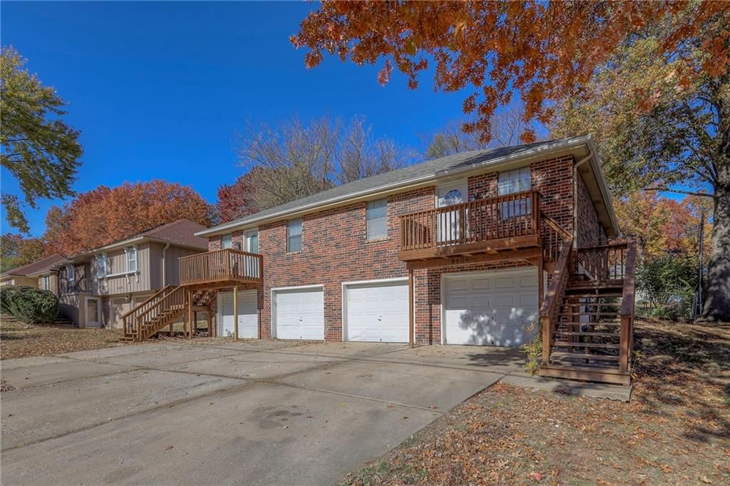 9404-9406 E 83 Street, Raytown, MO