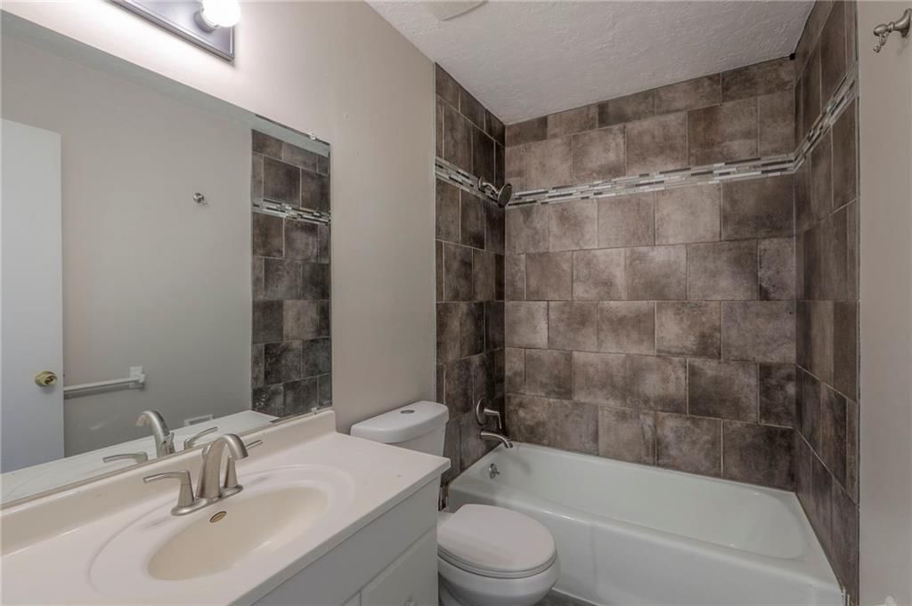 9404-9406 E 83 Street — photo 13