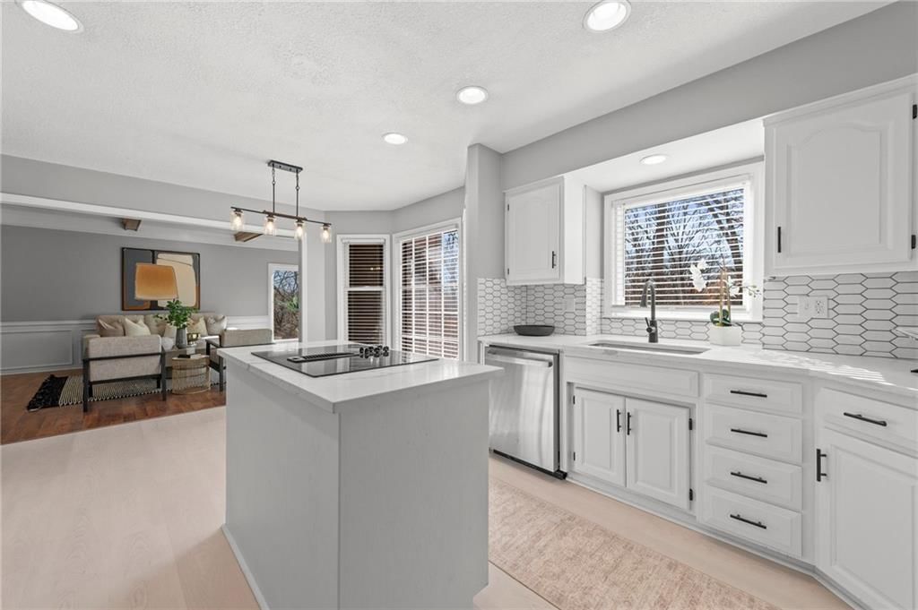 411 E 120th Street — photo 12