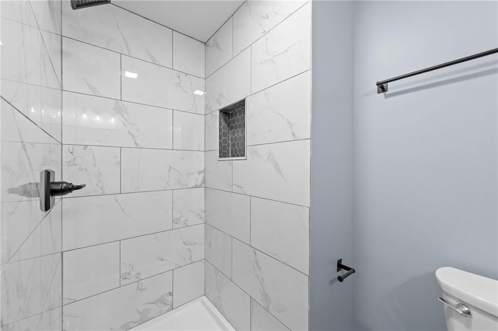 411 E 120th Street — photo 39