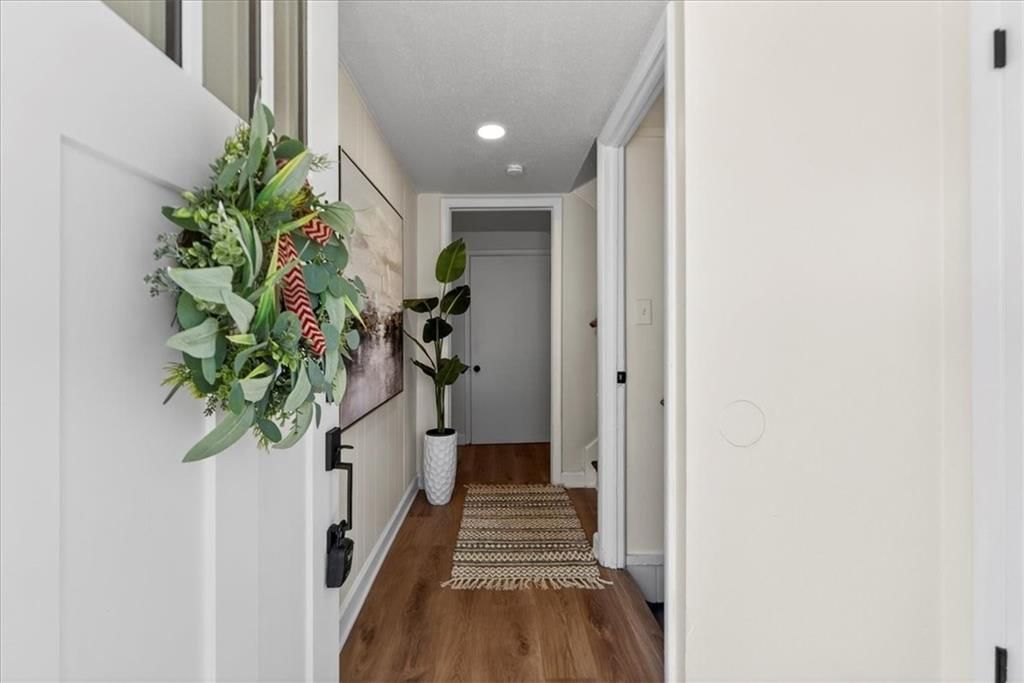 9210 Marsh Avenue — photo 2