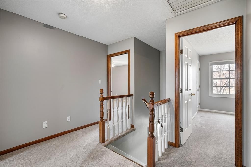 10405 King Street — photo 31