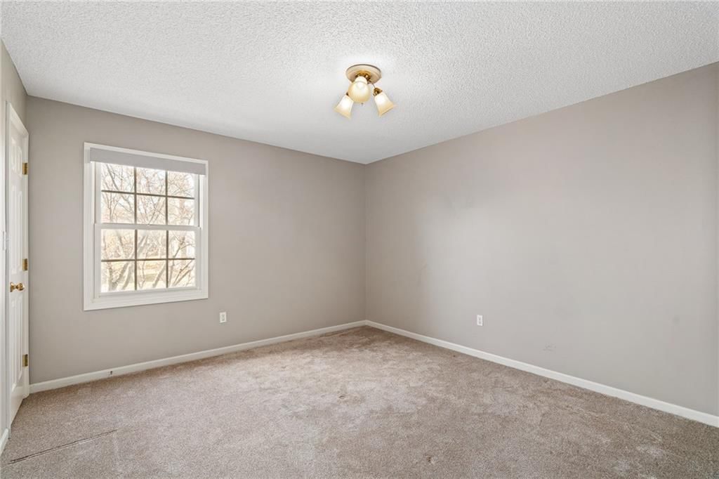 10405 King Street — photo 43