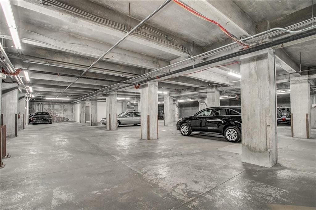 360 W Pershing Road — photo 23