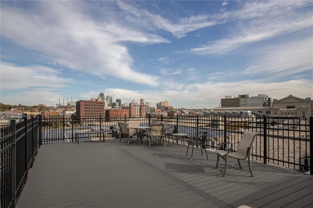 360 W Pershing Road — photo 27