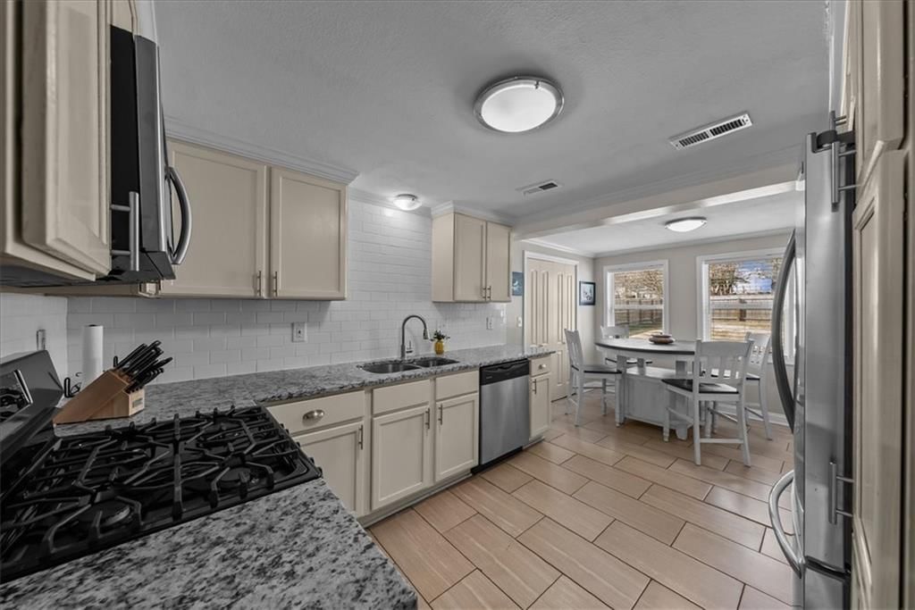 7846 Summit Street — photo 7