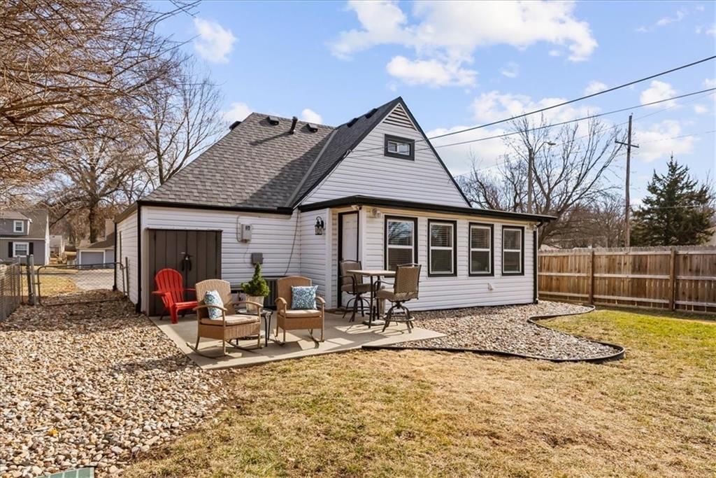 7846 Summit Street — photo 23