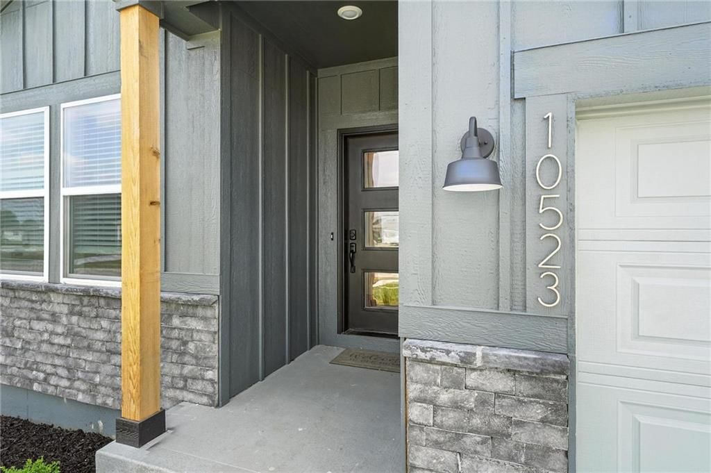 10641 N Jefferson Street — photo 8
