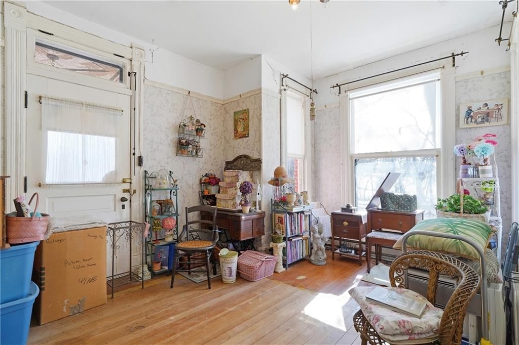709 Herring Street — photo 42
