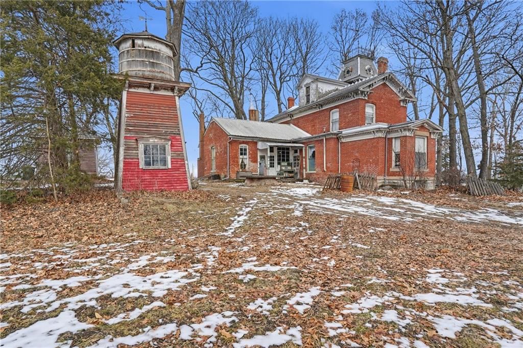 709 Herring Street — photo 58
