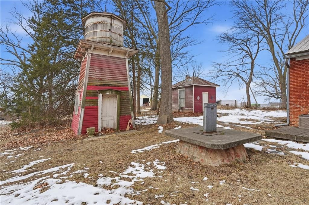 709 Herring Street — photo 60