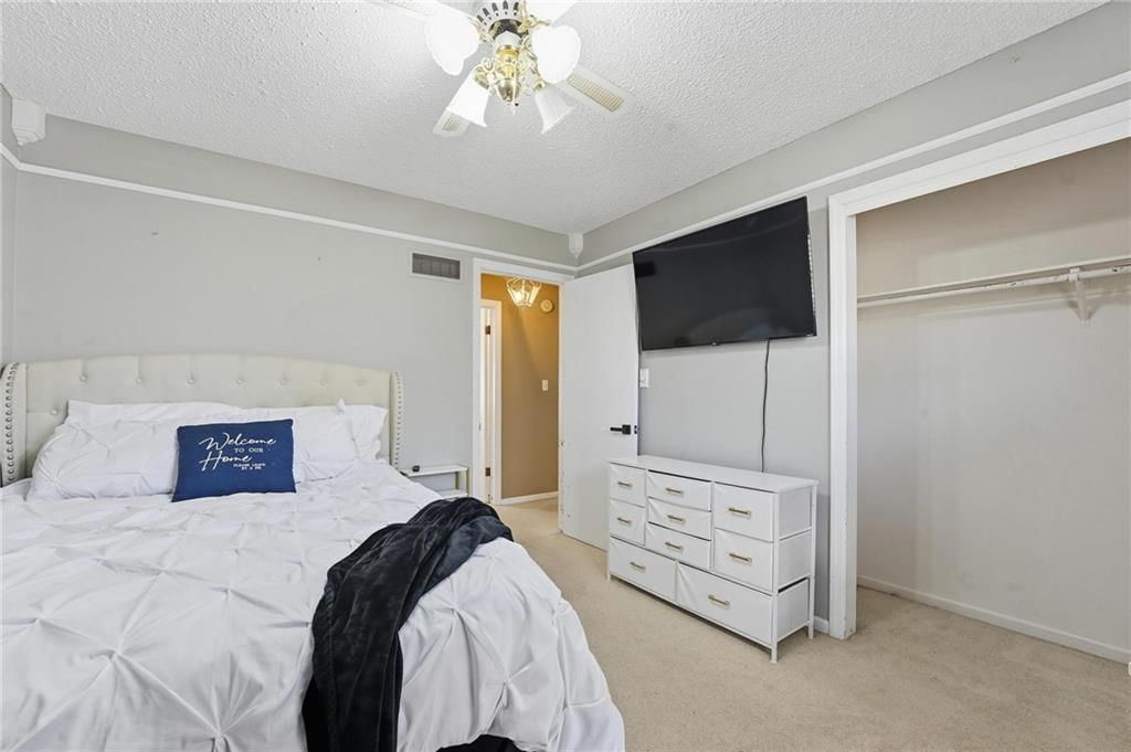 5207 Osage Avenue — photo 18