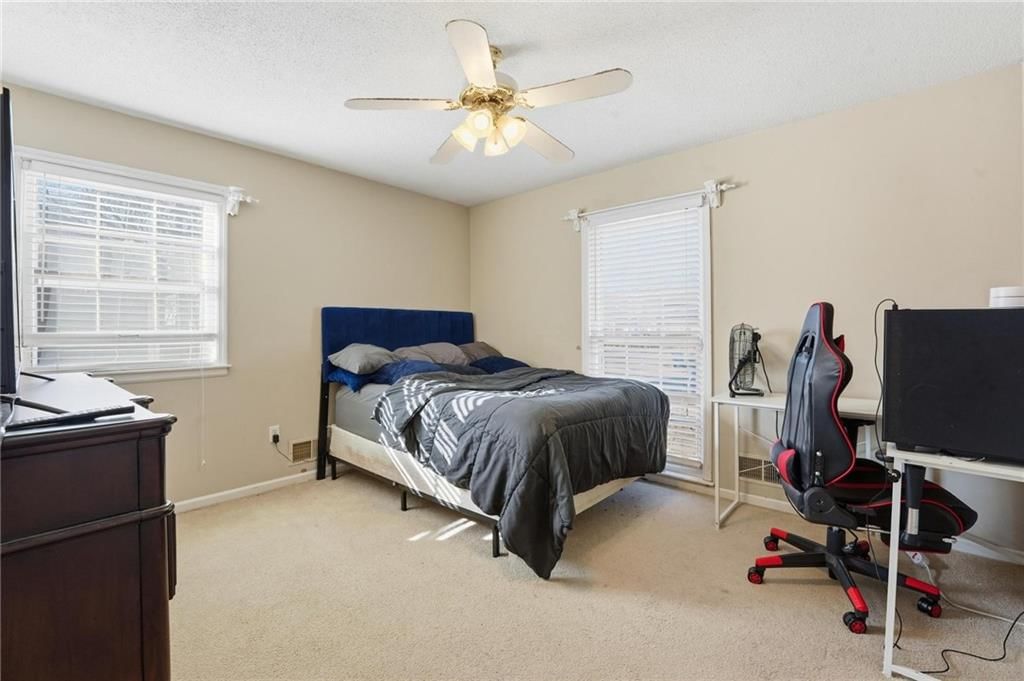 5207 Osage Avenue — photo 21