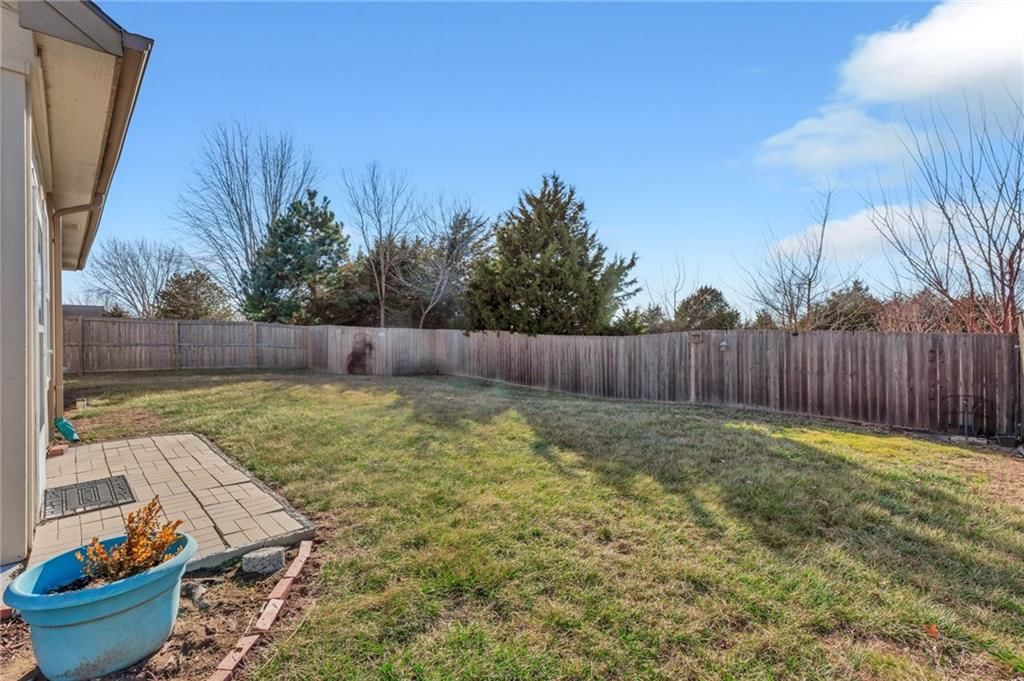 615 N Pennycress Drive — photo 32