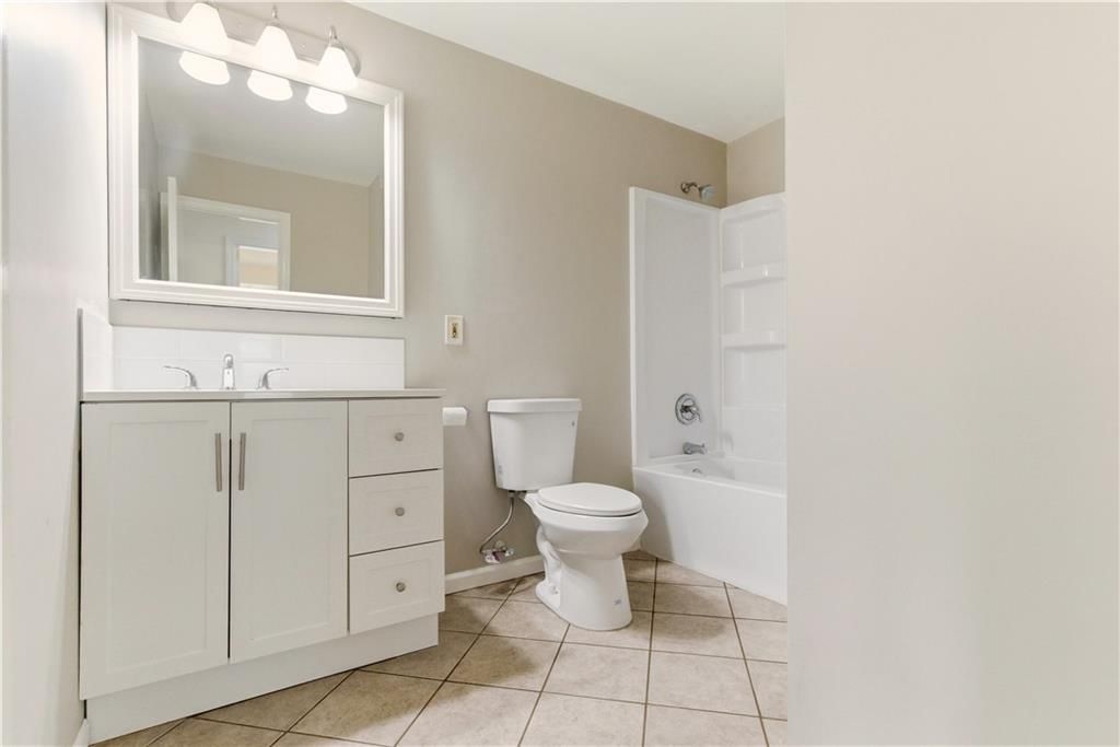 8100 Lowell Avenue — photo 16