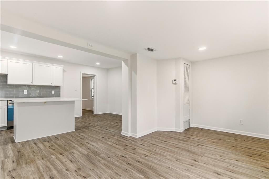 8100 Lowell Avenue — photo 20